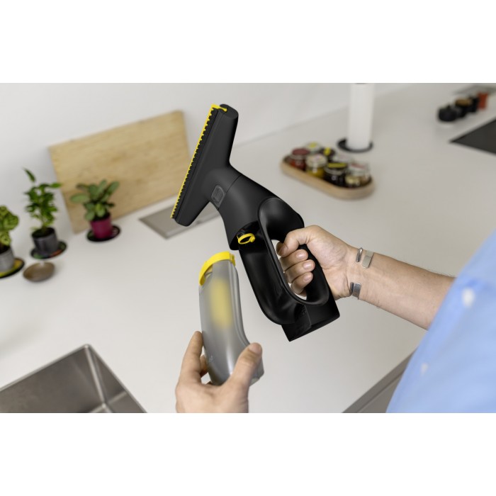 Оконный пылесос Karcher WV 2 Universal Precision+ Black (1.633-676.0)