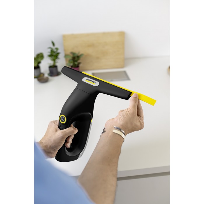 Оконный пылесос Karcher WV 2 Universal Precision+ Black (1.633-676.0)