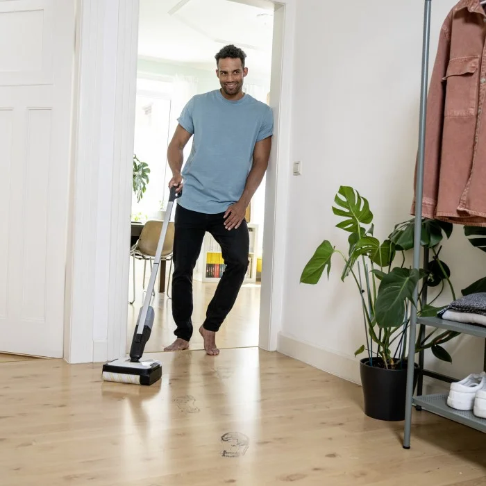 Электрошвабра Karcher FC 2-4 (1.056-200.0)