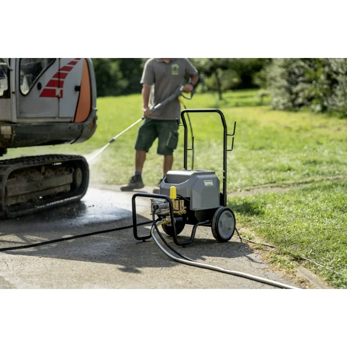 Аппарат высокого давления Karcher HD 6/15-4 M Classic (1.367-900.0)