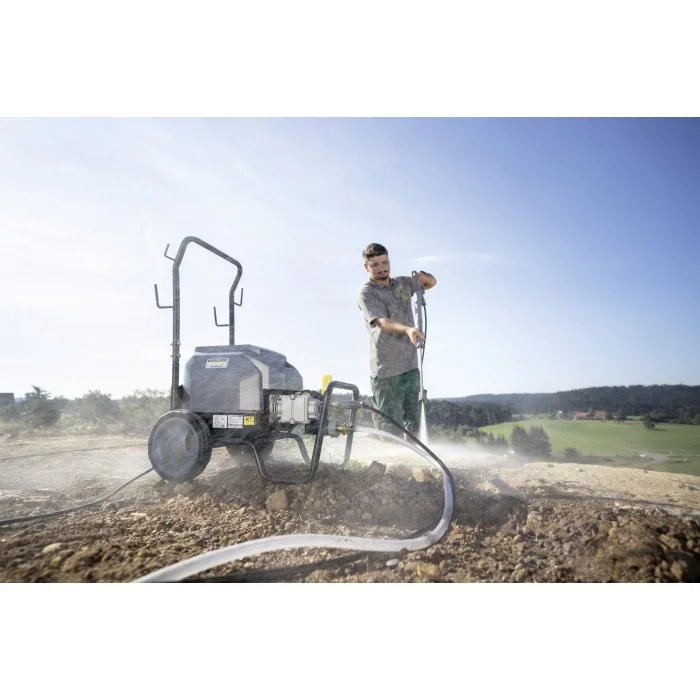 Аппарат высокого давления Karcher HD 6/15-4 M Classic (1.367-900.0)