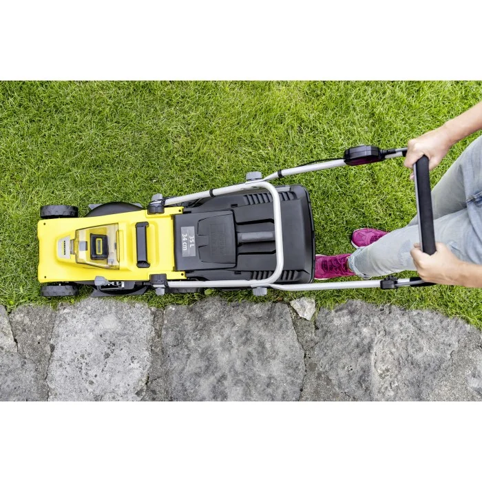 Аккумуляторная газонокосилка Karcher LMO 3-18 Battery Set (1.445-411.0)